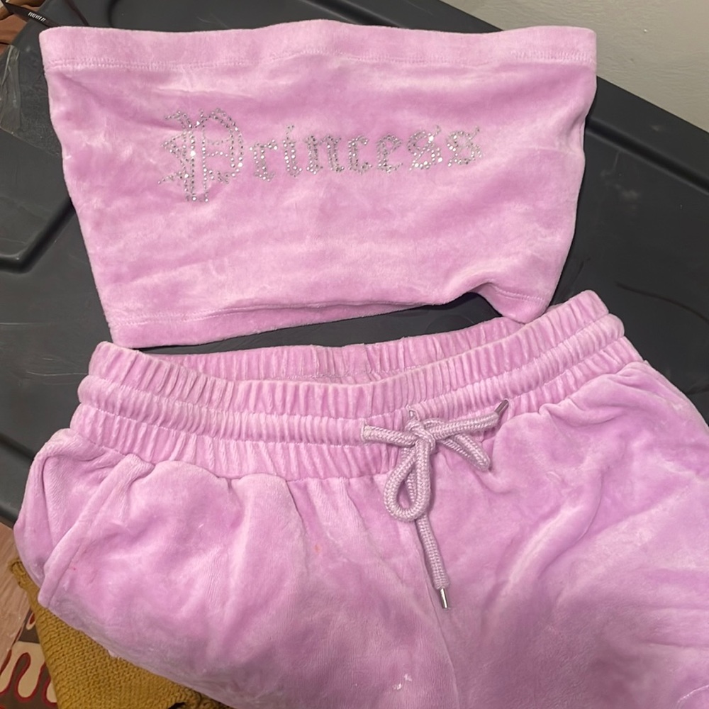 Velour short set